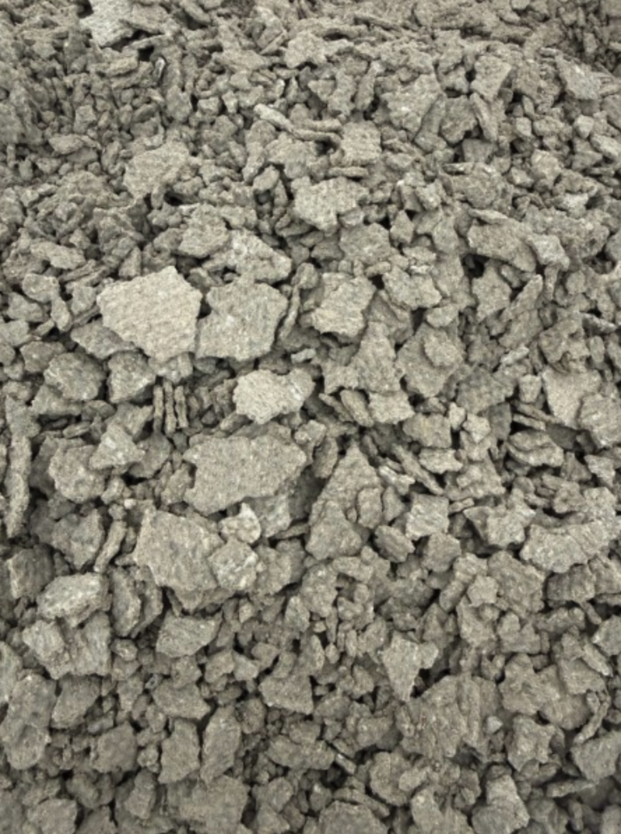 3x animal feed supplement flakes